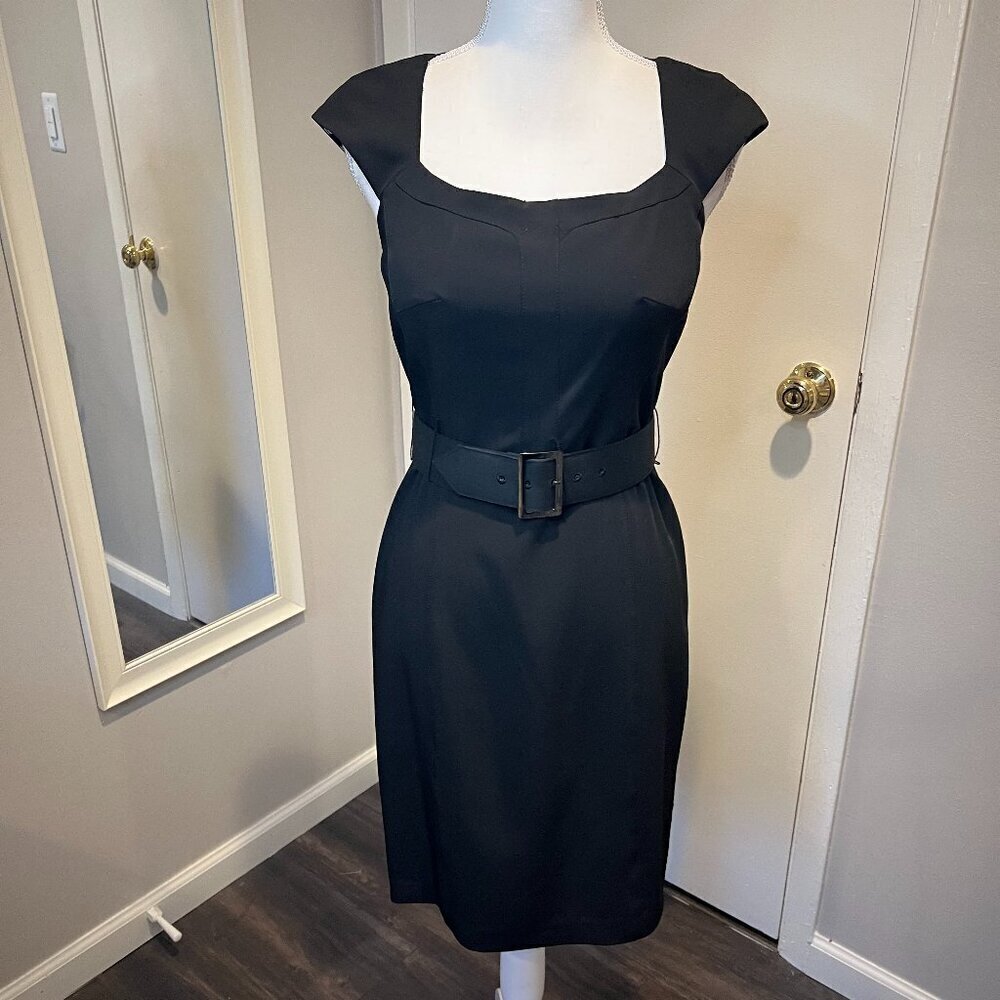 NWT Chetta B sunhee Black Cap Sleeve Belted Midi Dress, Size 4